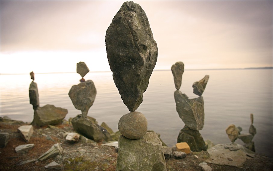 stone stacking 